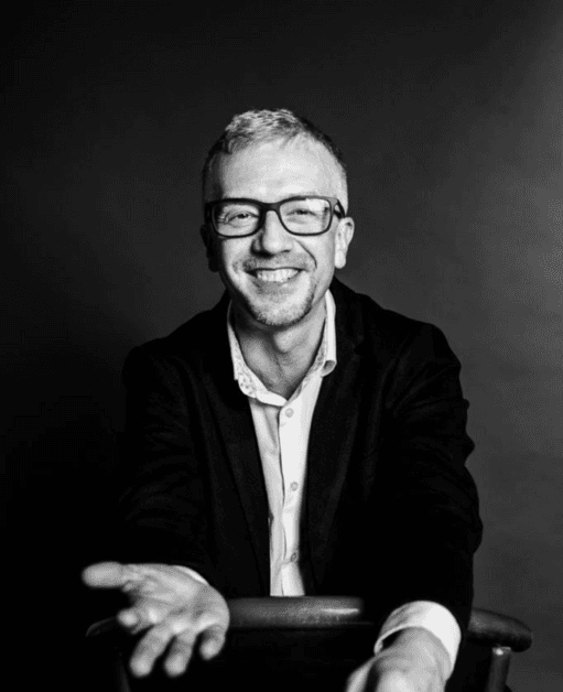 Photos of similar trainers